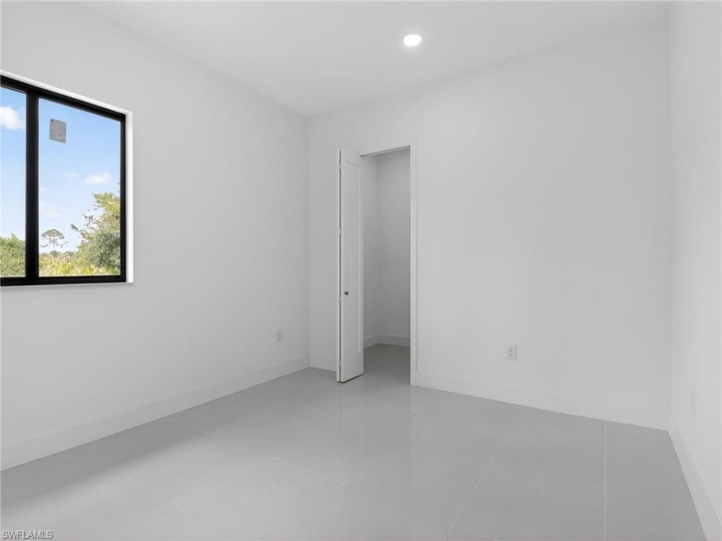 2009 Dixie Way , Lehigh Acres, FL 33972 Photo