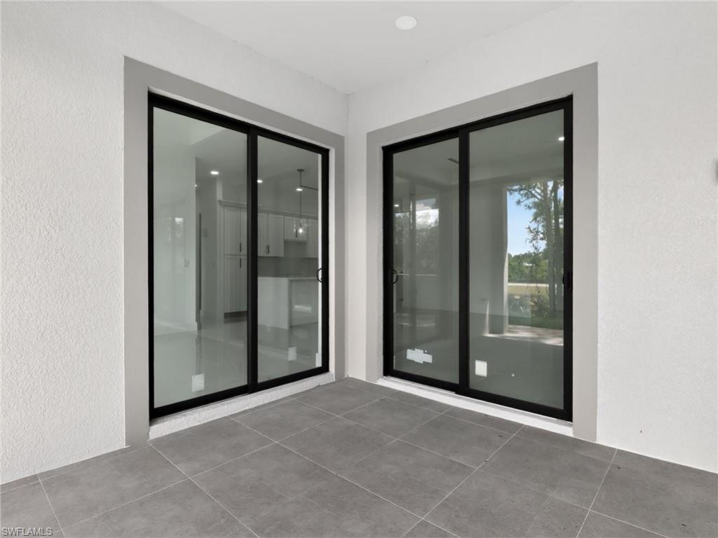 2009 Dixie Way , Lehigh Acres, FL 33972 Photo