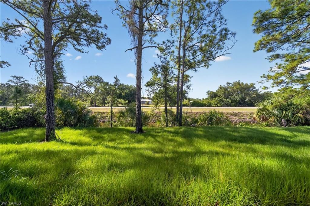 2009 Dixie Way , Lehigh Acres, FL 33972 Photo