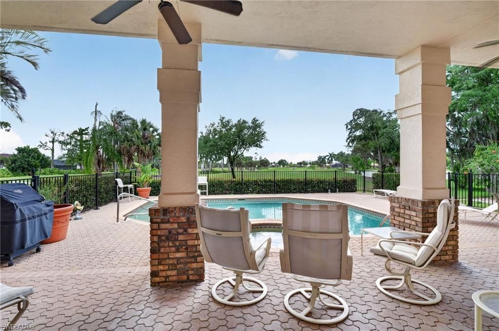 16031 Forest Oaks Dr, Fort Myers, FL 33908 Photo