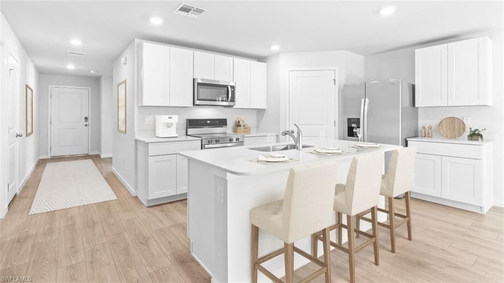 387 Radiant Sun Ln, Lehigh Acres, FL 33936 Photo