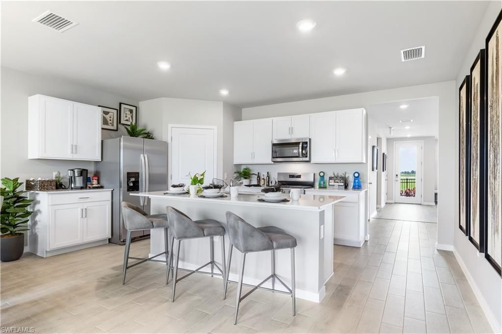 17803 Shade Tree Loop , Punta Gorda, FL 33982 Photo