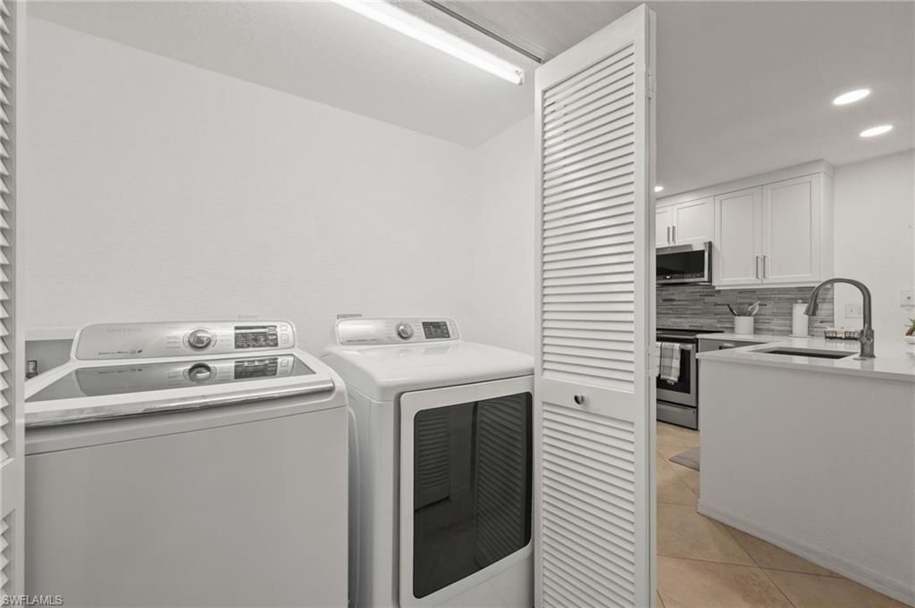 77 Emerald Woods Dr , Unit I6, Naples, FL 34108 Photo