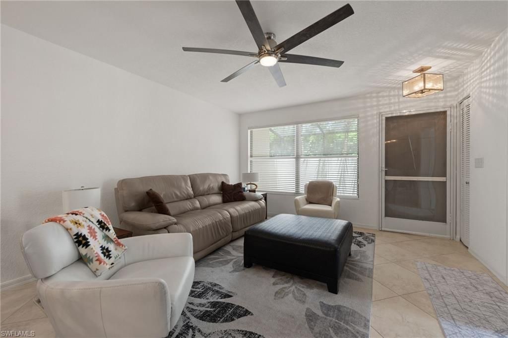 77 Emerald Woods Dr , Unit I6, Naples, FL 34108 Photo