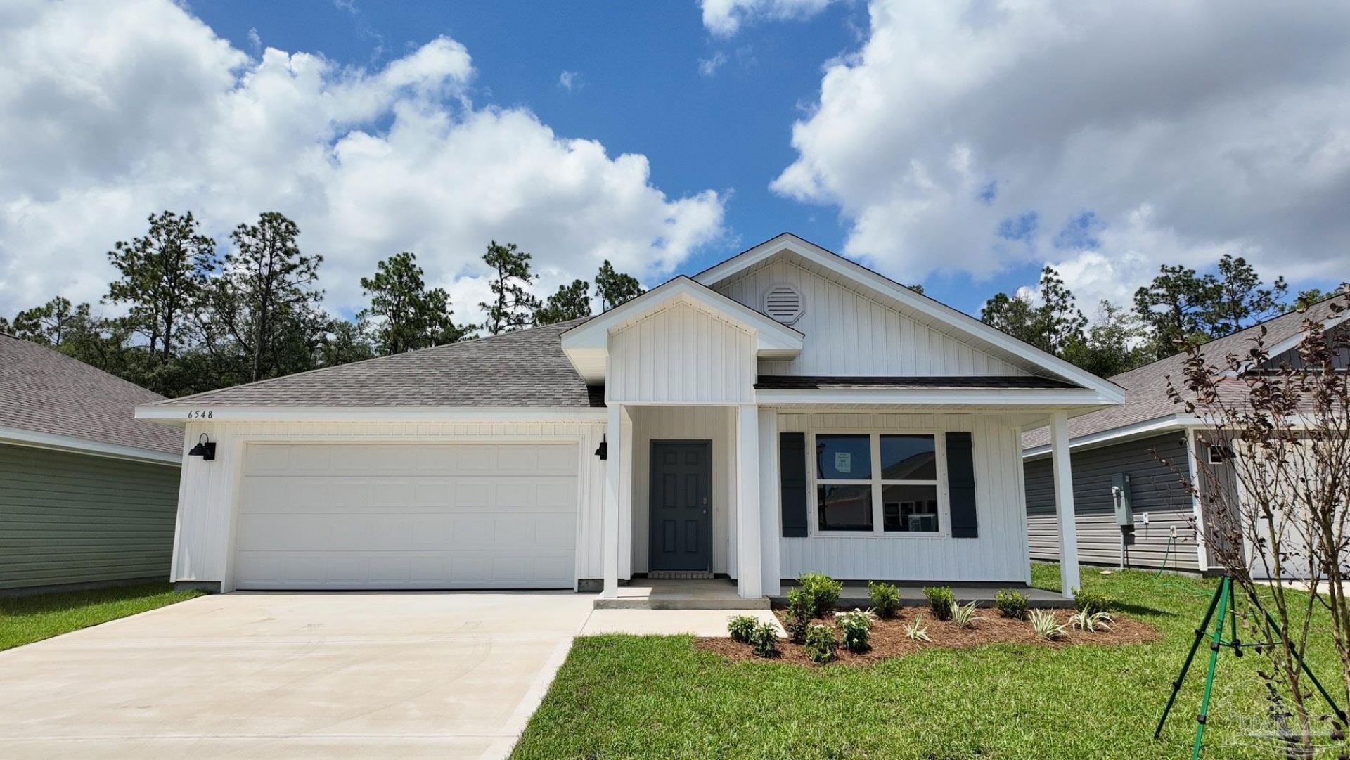6548 Firefly Dr, Milton, FL 32583 Main Photo