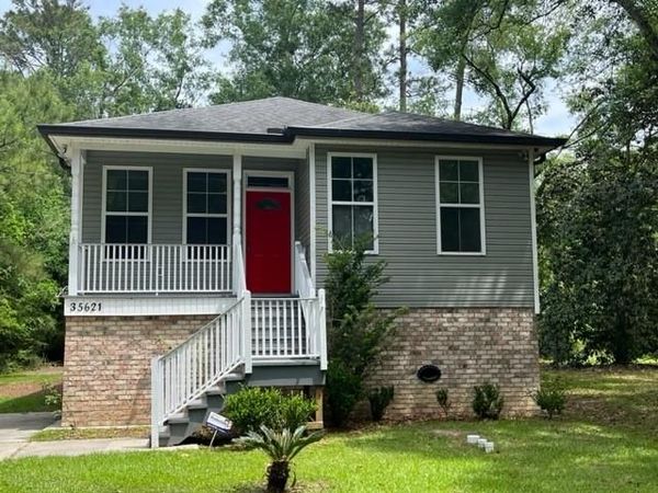 35621 OAK RIDGE Avenue , Slidell, LA 70460