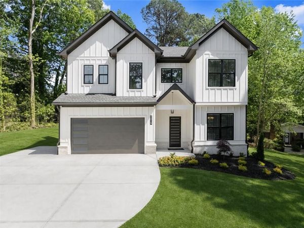 5019 Nichols Drive , Flowery Branch, GA 30542