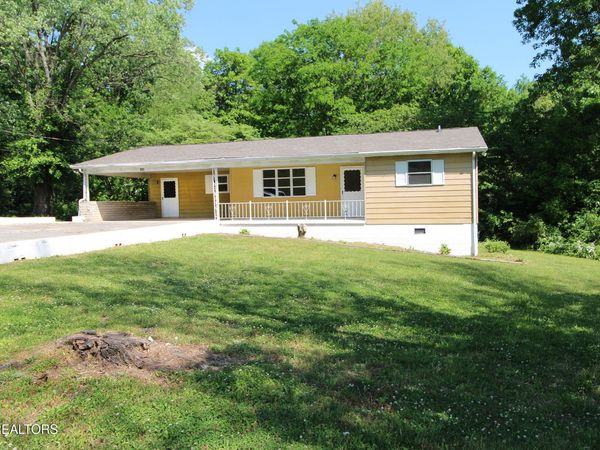 1940 Harris Rd, Knoxville, TN 37924
