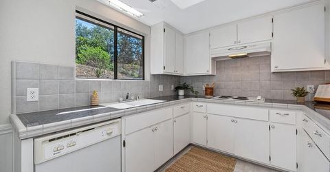 4390 Hillwood Dr, Shingle Springs, CA 95682 Photo