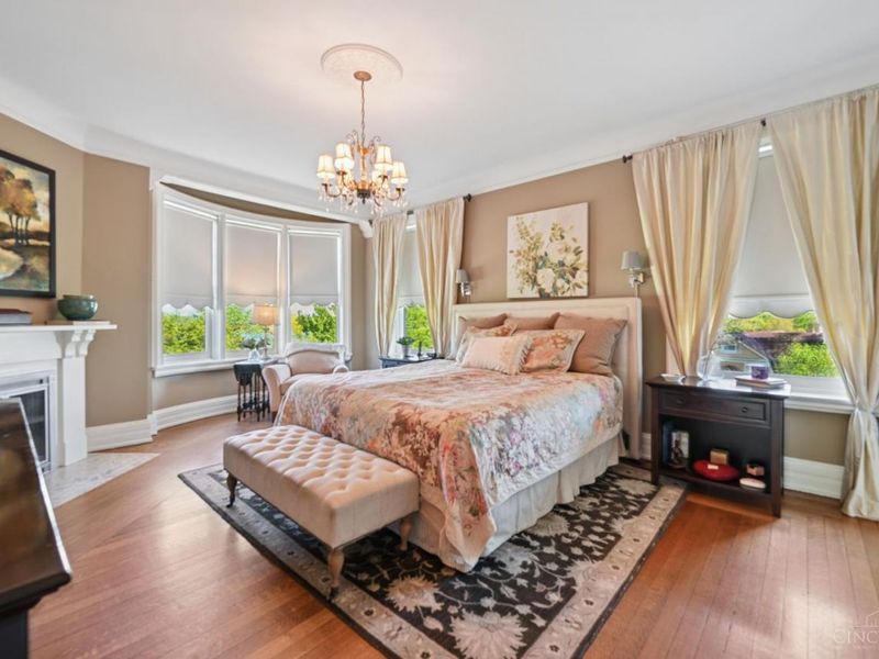 835 Ivy Avenue, Glendale, OH 45246 Photo 18