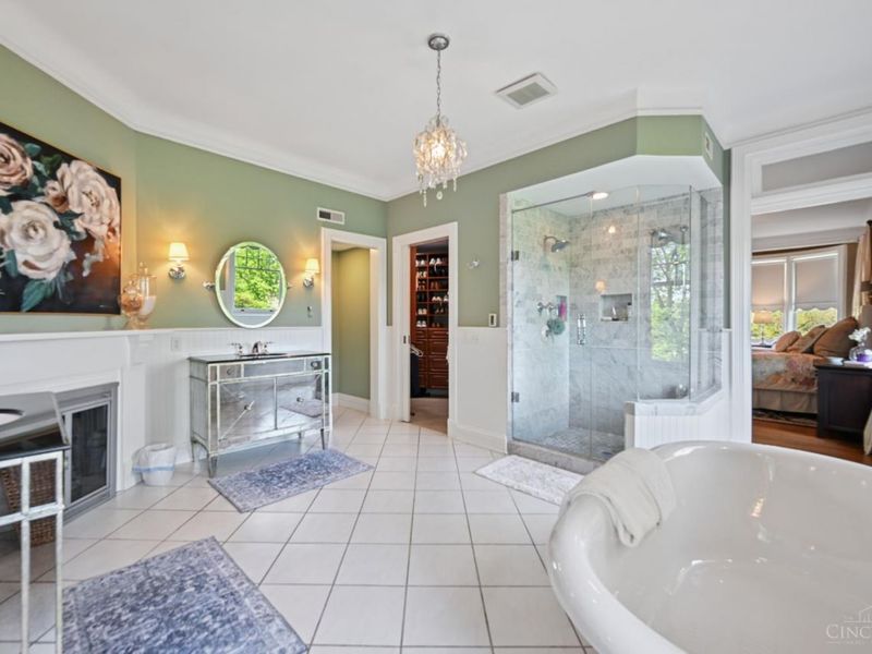 835 Ivy Avenue, Glendale, OH 45246 Photo 21