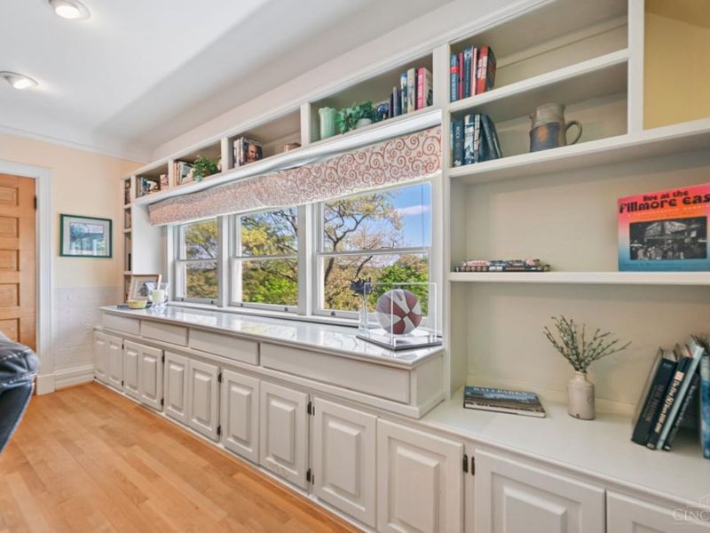 835 Ivy Avenue, Glendale, OH 45246 Photo 33