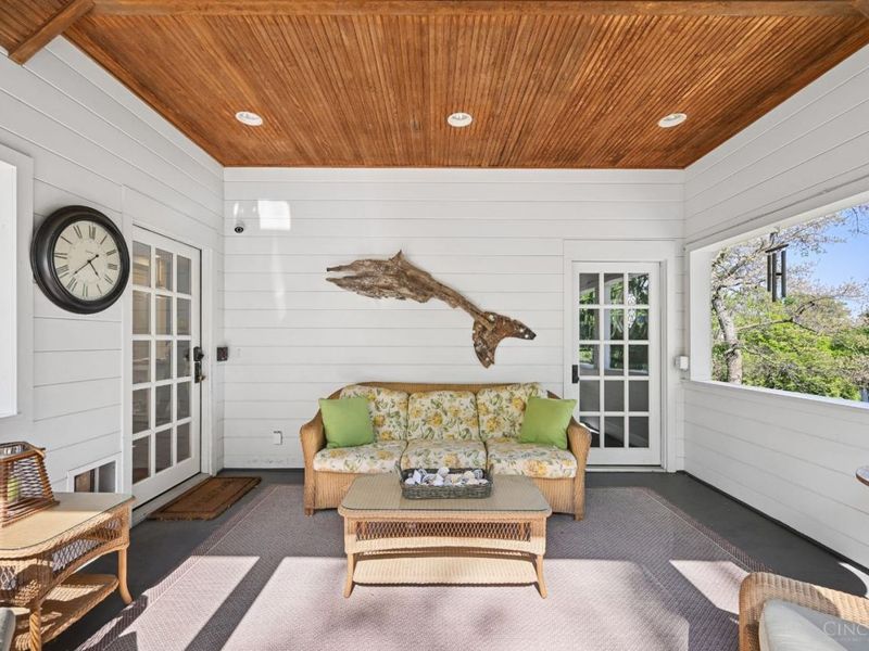 835 Ivy Avenue, Glendale, OH 45246 Photo 36