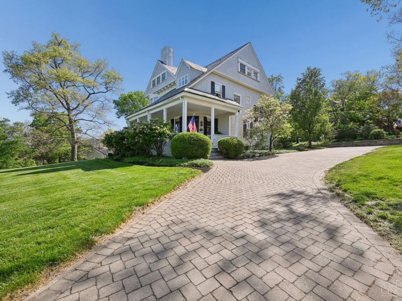 835 Ivy Avenue, Glendale, OH 45246 Photo 41