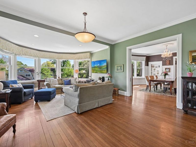 835 Ivy Avenue, Glendale, OH 45246 Photo 7