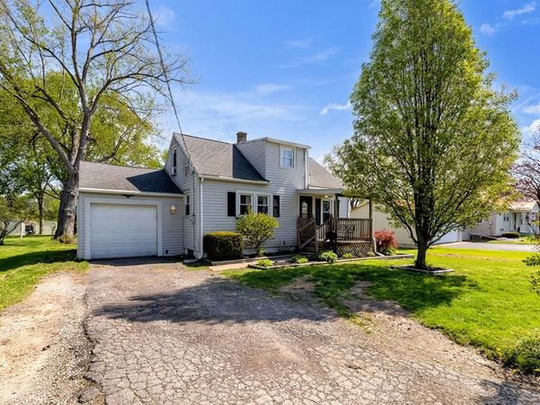 840 W 10th St., Ashland, OH 44805