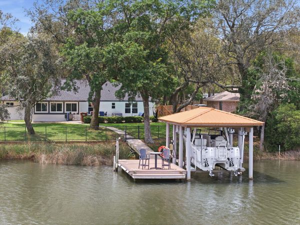 6770 Tom King Bayou Road, Navarre, FL 32566