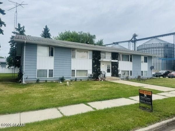 515 4TH ST Street, Cando, ND 58324