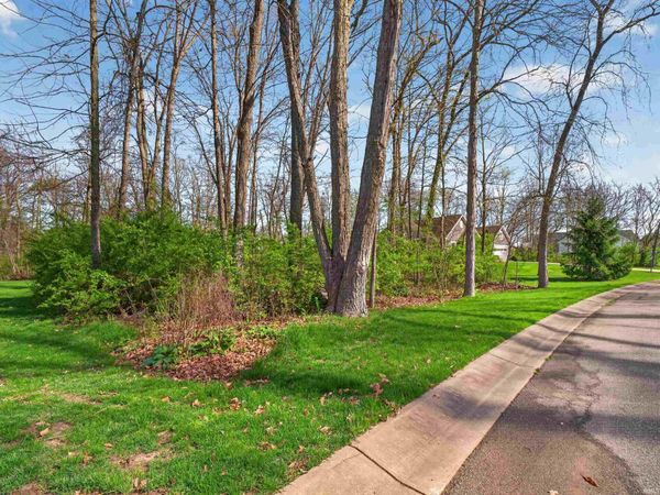 67491 Kensington Drive, Goshen, IN 46526