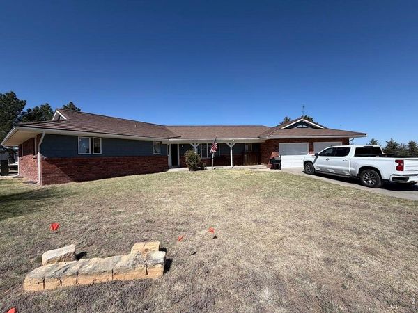 355 W 9th St N, Cheyenne Wells, CO 80810