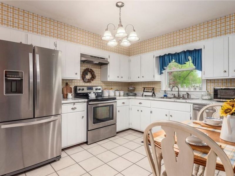 2580 Douglas Drive, Zanesville, OH 43701 Photo 6