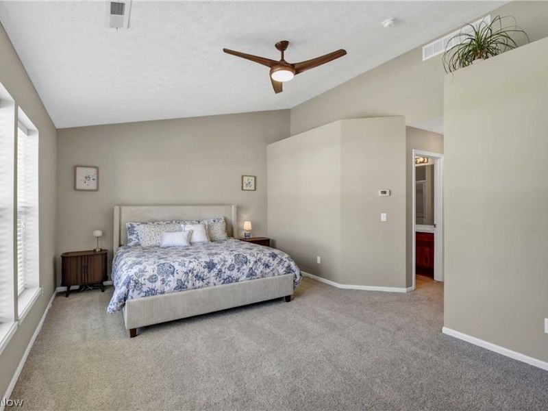 1370 N Yorkshire Drive , Broadview Heights, OH 44147 Photo 28