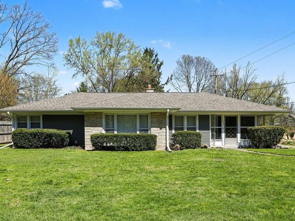 259 Wahwahtaysee Way, Battle Creek, MI 49015