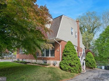 704 SWARTHMOREWOOD LANE, SWARTHMORE, PA 19081
