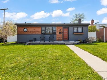 14911 Cook Street, Southgate, MI 48195