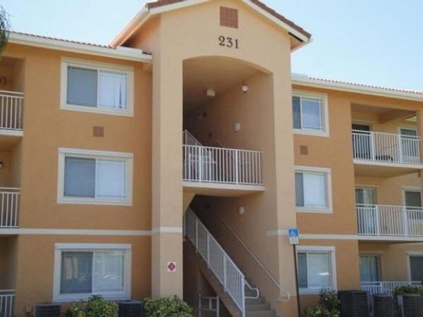 231 SW Palm Drive, Unit 303, Port St. Lucie, FL 34986