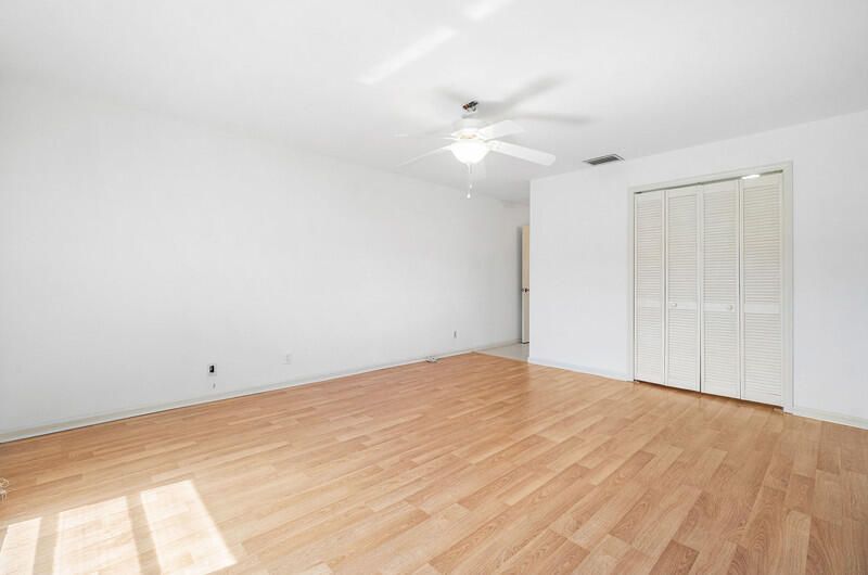 10120 Eaglewood Terrace, Unit B, Boynton Beach, FL 33436 Photo