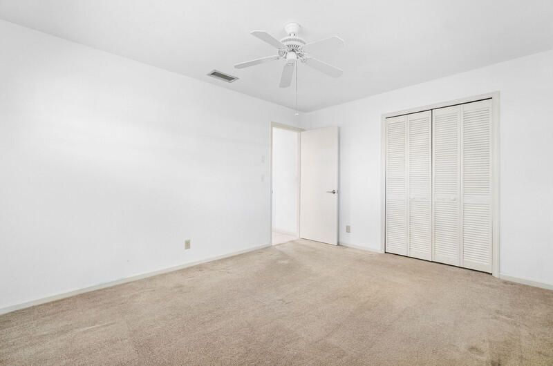 10120 Eaglewood Terrace, Unit B, Boynton Beach, FL 33436 Photo