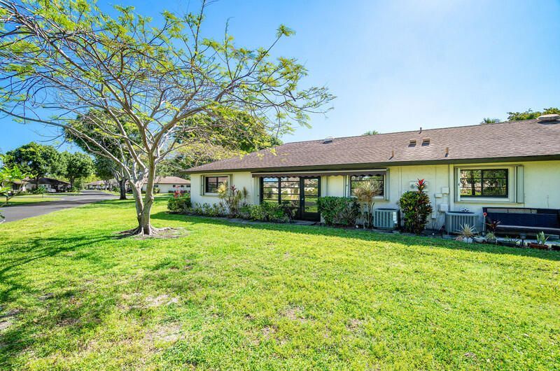 10120 Eaglewood Terrace, Unit B, Boynton Beach, FL 33436 Photo
