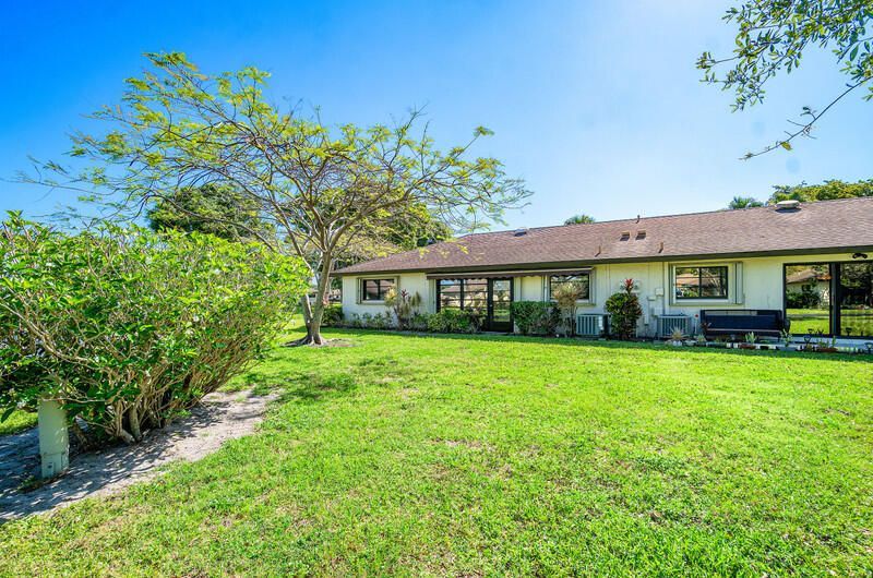 10120 Eaglewood Terrace, Unit B, Boynton Beach, FL 33436 Photo
