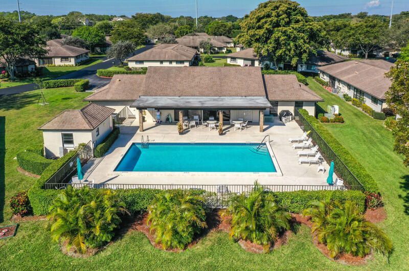 10120 Eaglewood Terrace, Unit B, Boynton Beach, FL 33436 Photo