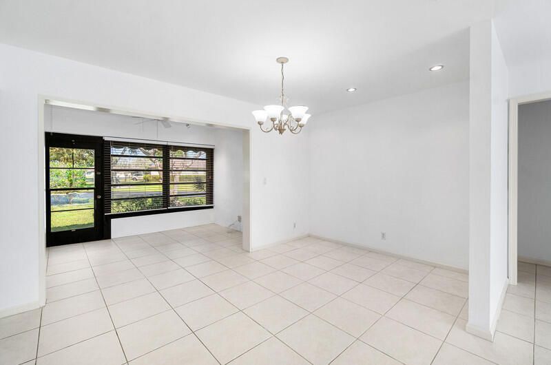 10120 Eaglewood Terrace, Unit B, Boynton Beach, FL 33436 Photo