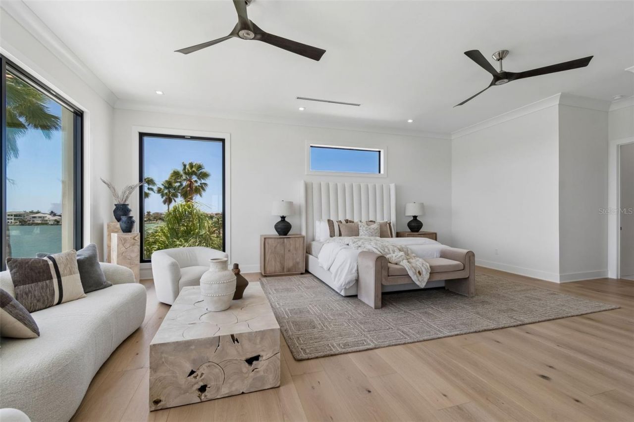 236 Howard Drive, Belleair Beach, FL 33786 Photo