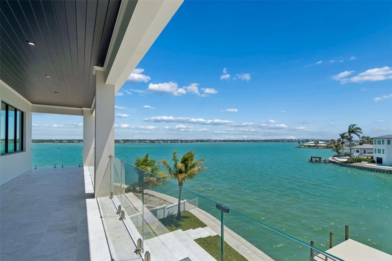 236 Howard Drive, Belleair Beach, FL 33786 Photo