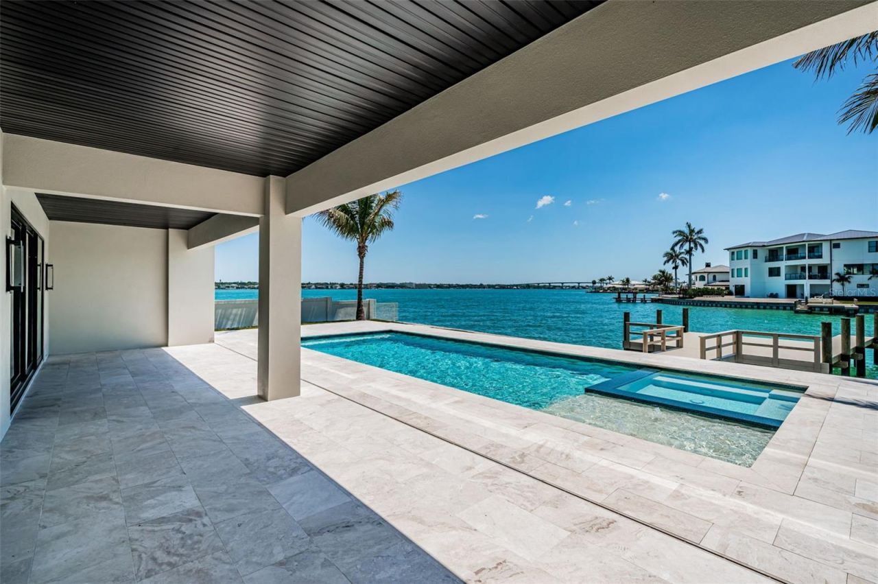 236 Howard Drive, Belleair Beach, FL 33786 Photo