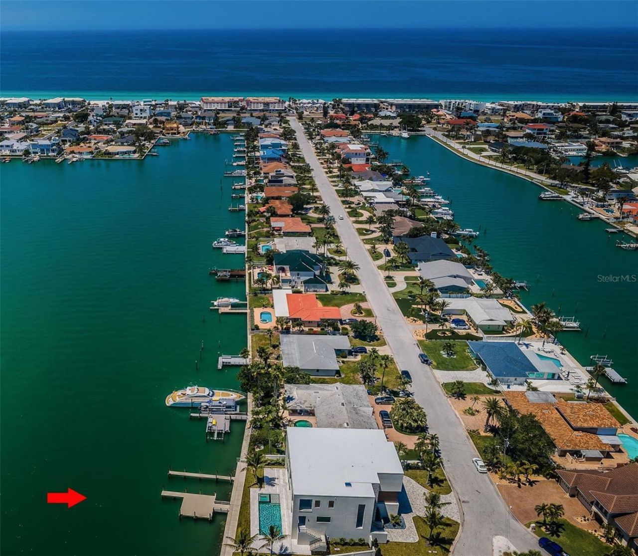 236 Howard Drive, Belleair Beach, FL 33786 Photo