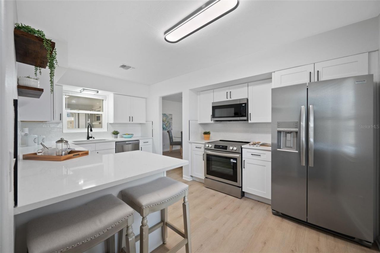 1100 81st Avenue N, Saint Petersburg, FL 33702 Photo
