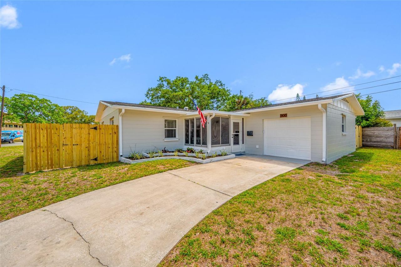1100 81st Avenue N, Saint Petersburg, FL 33702 Photo