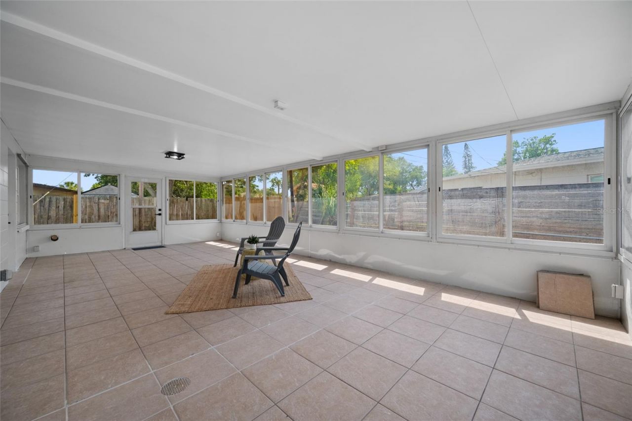 1100 81st Avenue N, Saint Petersburg, FL 33702 Photo