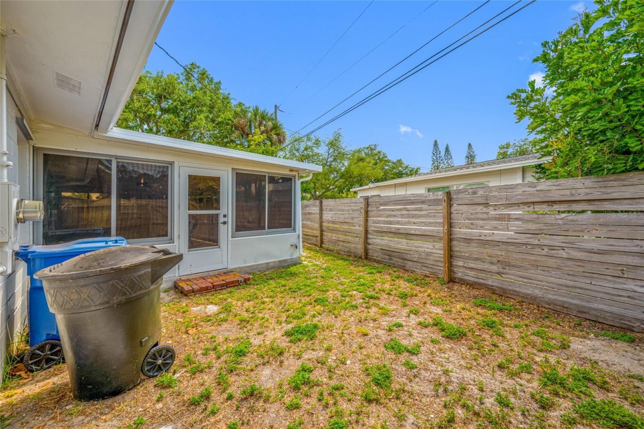 1100 81st Avenue N, Saint Petersburg, FL 33702 Photo