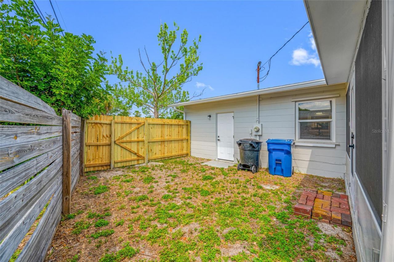 1100 81st Avenue N, Saint Petersburg, FL 33702 Photo