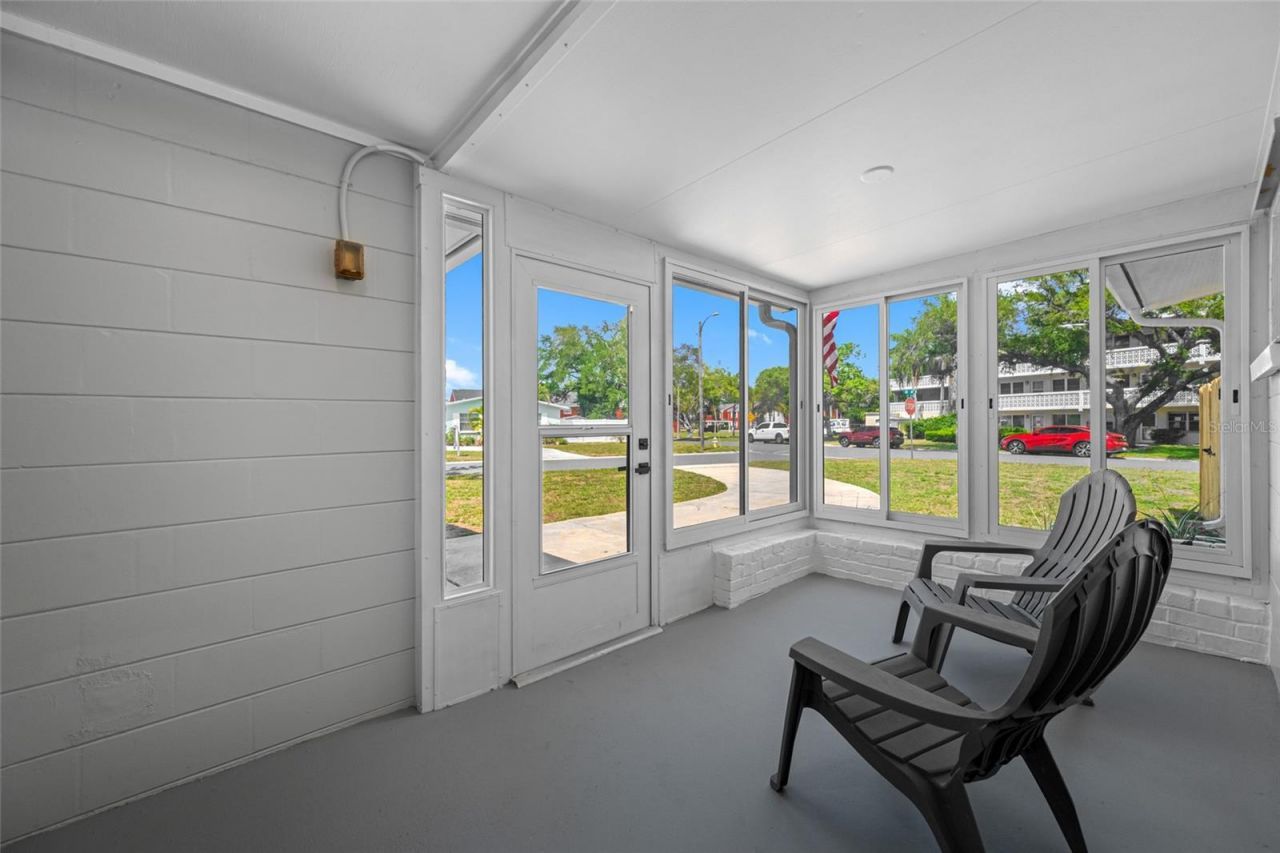 1100 81st Avenue N, Saint Petersburg, FL 33702 Photo