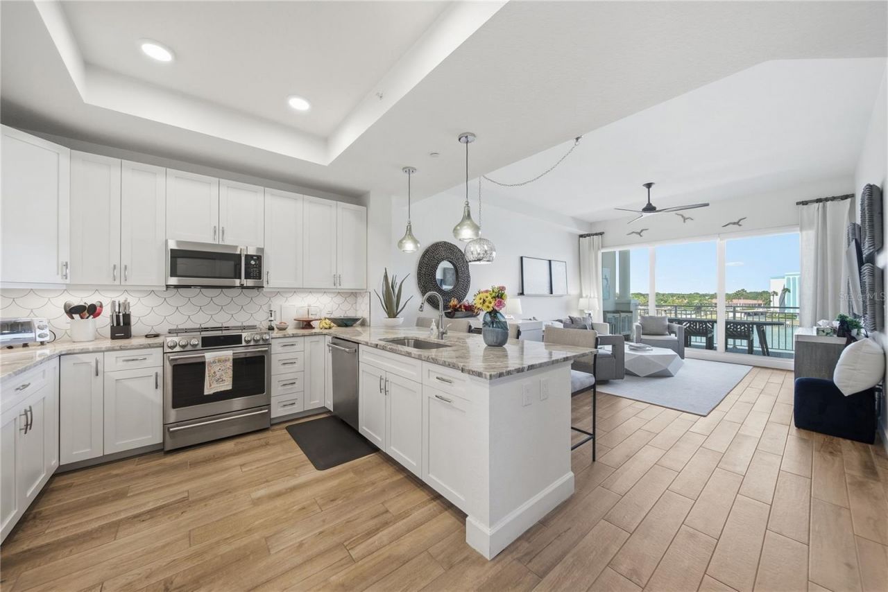 20001 Gulf Boulevard, Unit 405, Indian Shores, FL 33785 Photo