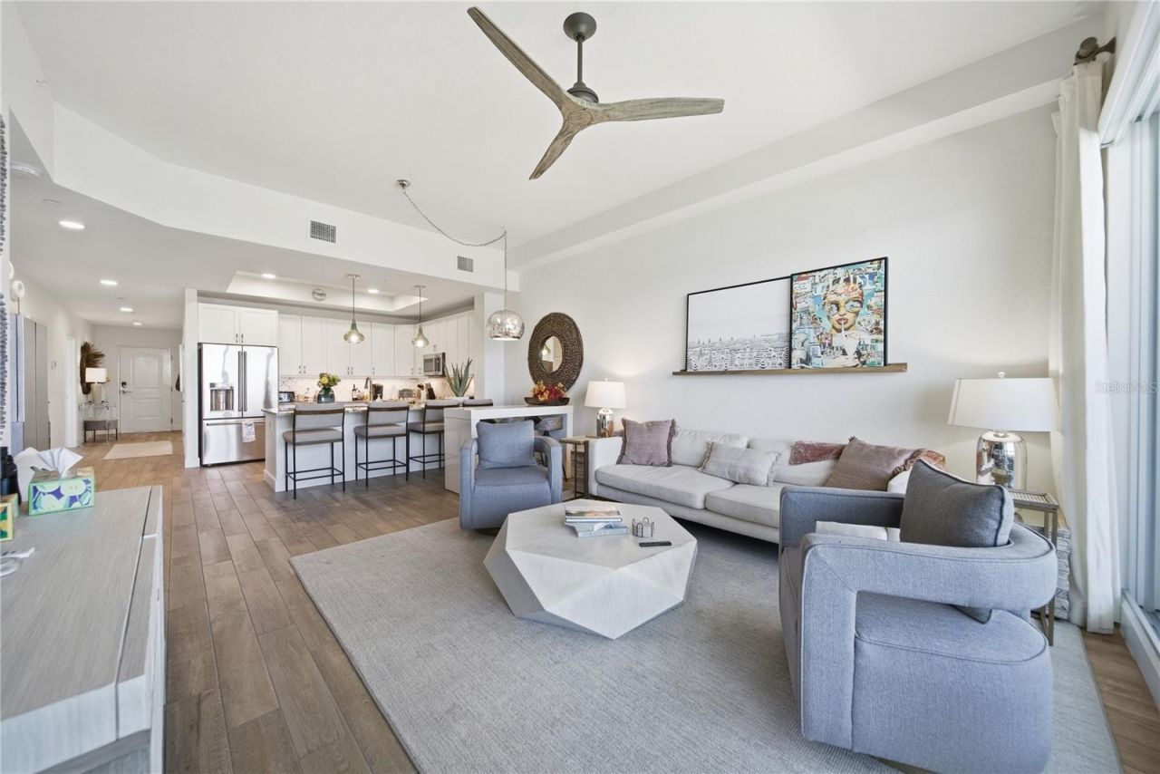 20001 Gulf Boulevard, Unit 405, Indian Shores, FL 33785 Photo