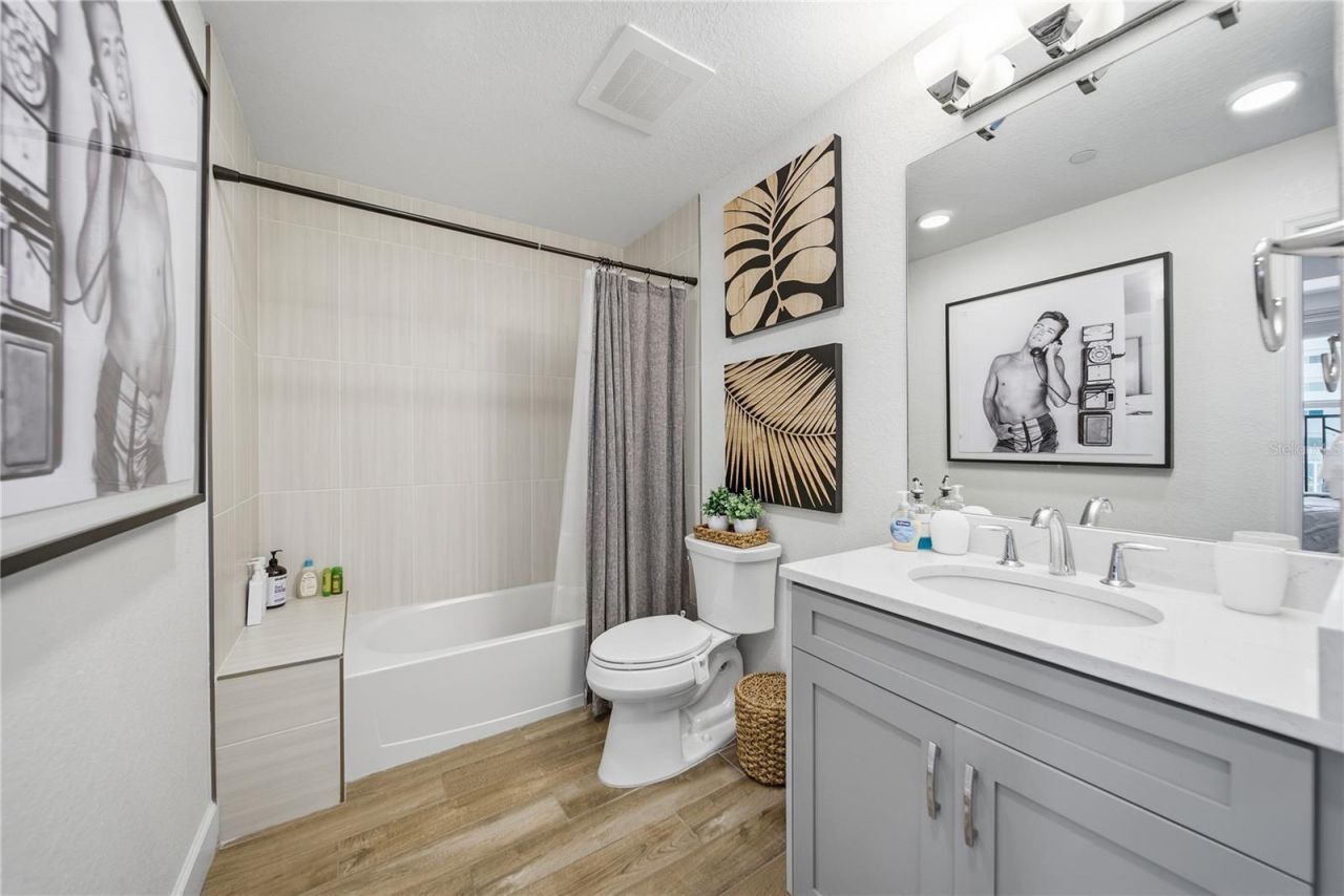 20001 Gulf Boulevard, Unit 405, Indian Shores, FL 33785 Photo