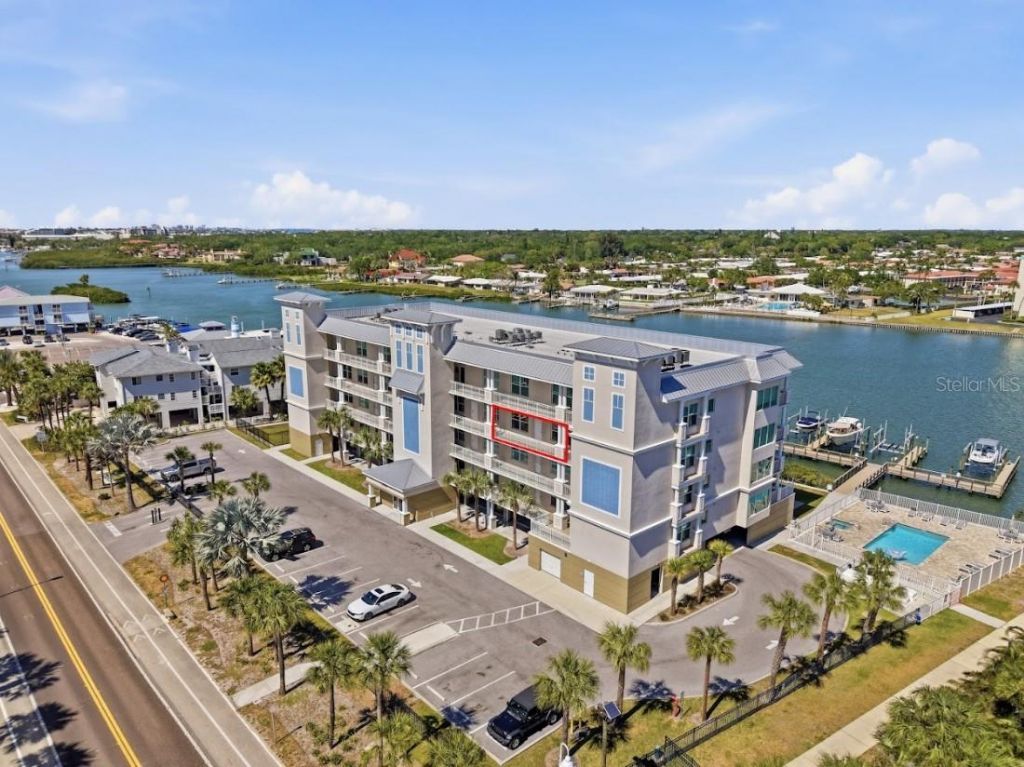 20001 Gulf Boulevard, Unit 405, Indian Shores, FL 33785 Photo